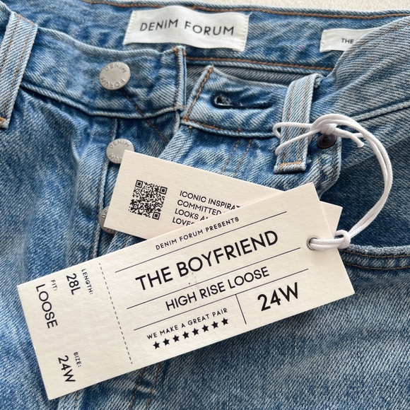 ARITZIA Denim Forum The Boyfriend High Rise Jeans - Picture 14 of 14